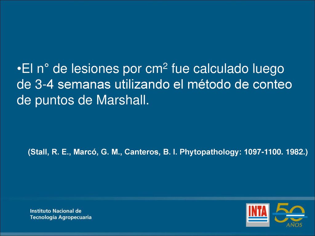 El n° de lesiones por cm2 fue calculado luego de 3-4 semanas utilizando el método de conteo de puntos de Marshall.