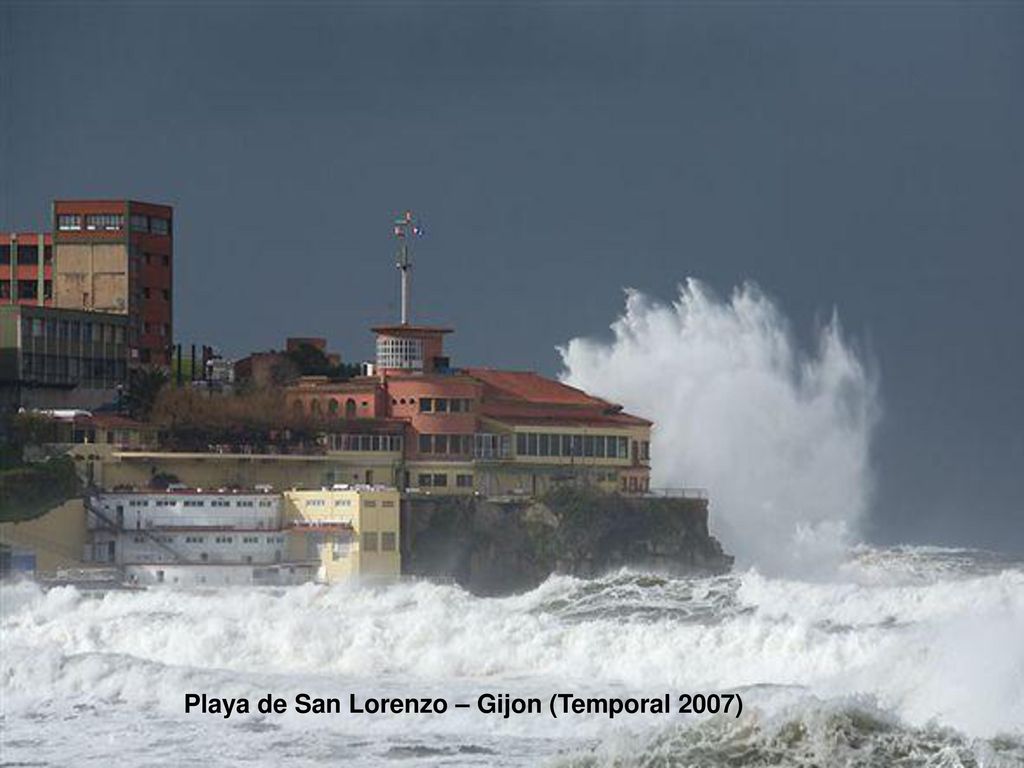 Playa de San Lorenzo – Gijon (Temporal 2007)