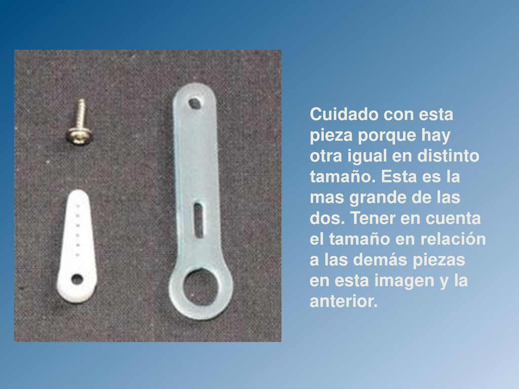 Cuidado con esta pieza porque hay otra igual en distinto tamaño