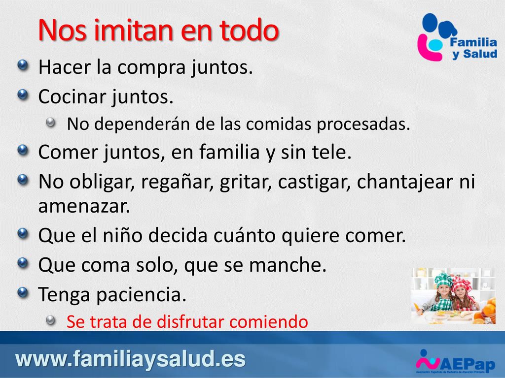 Nos imitan en todo Hacer la compra juntos. Cocinar juntos.