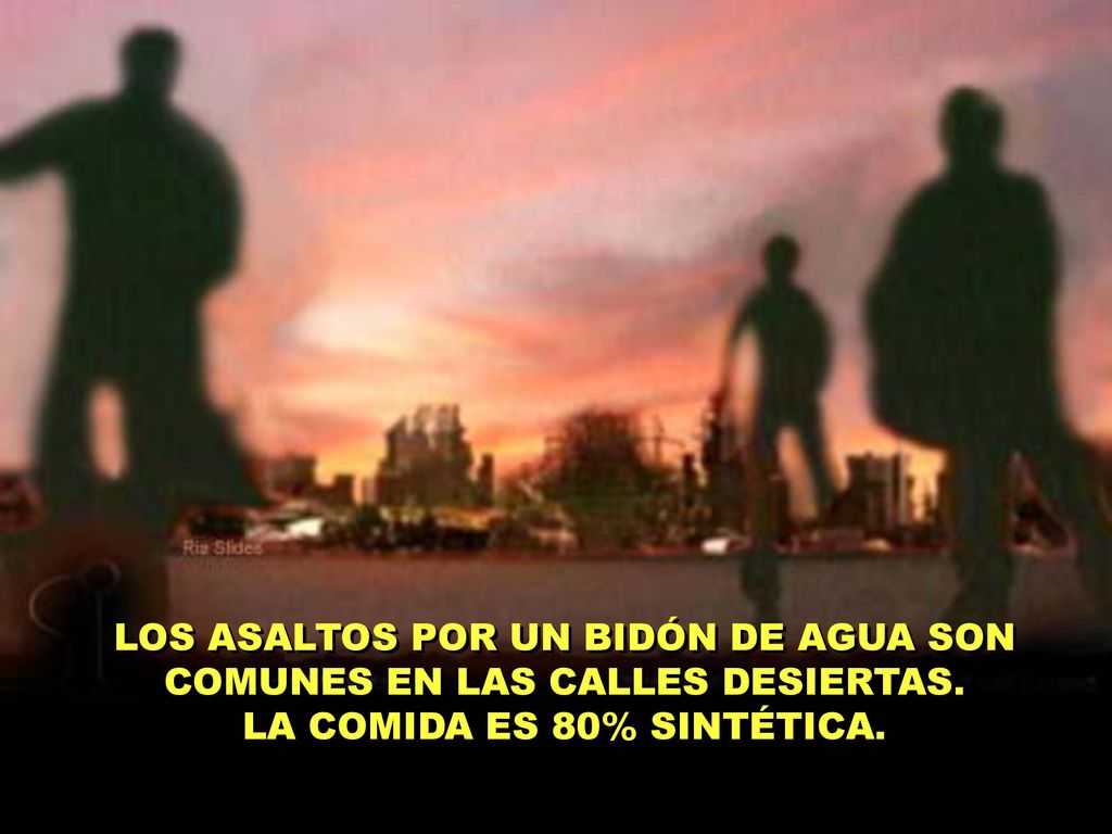 LOS ASALTOS POR UN BIDÓN DE AGUA SON COMUNES EN LAS CALLES DESIERTAS.
