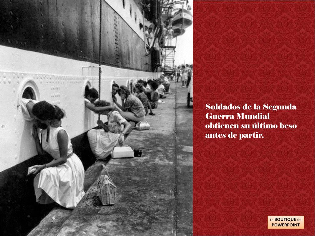 Soldados de la Segunda Guerra Mundial obtienen su último beso antes de partir.