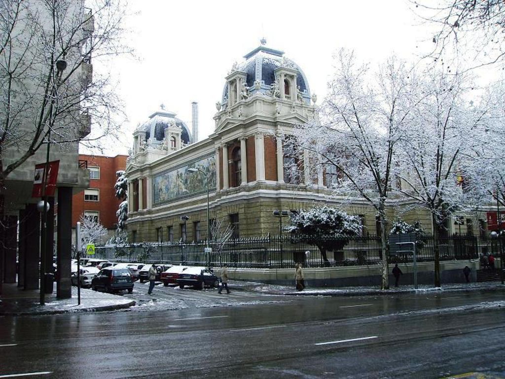 La Universidad Politécnica de Madrid, es una universidad pública fundada en 1971.