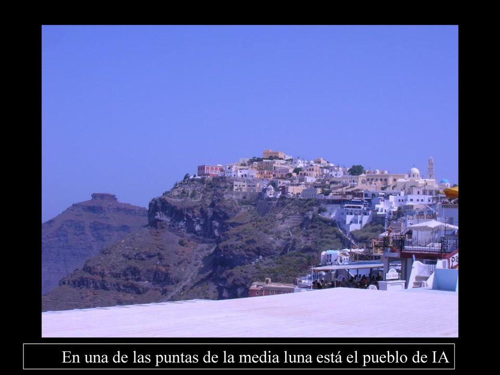 En una de las puntas de la media luna está el pueblo de IA