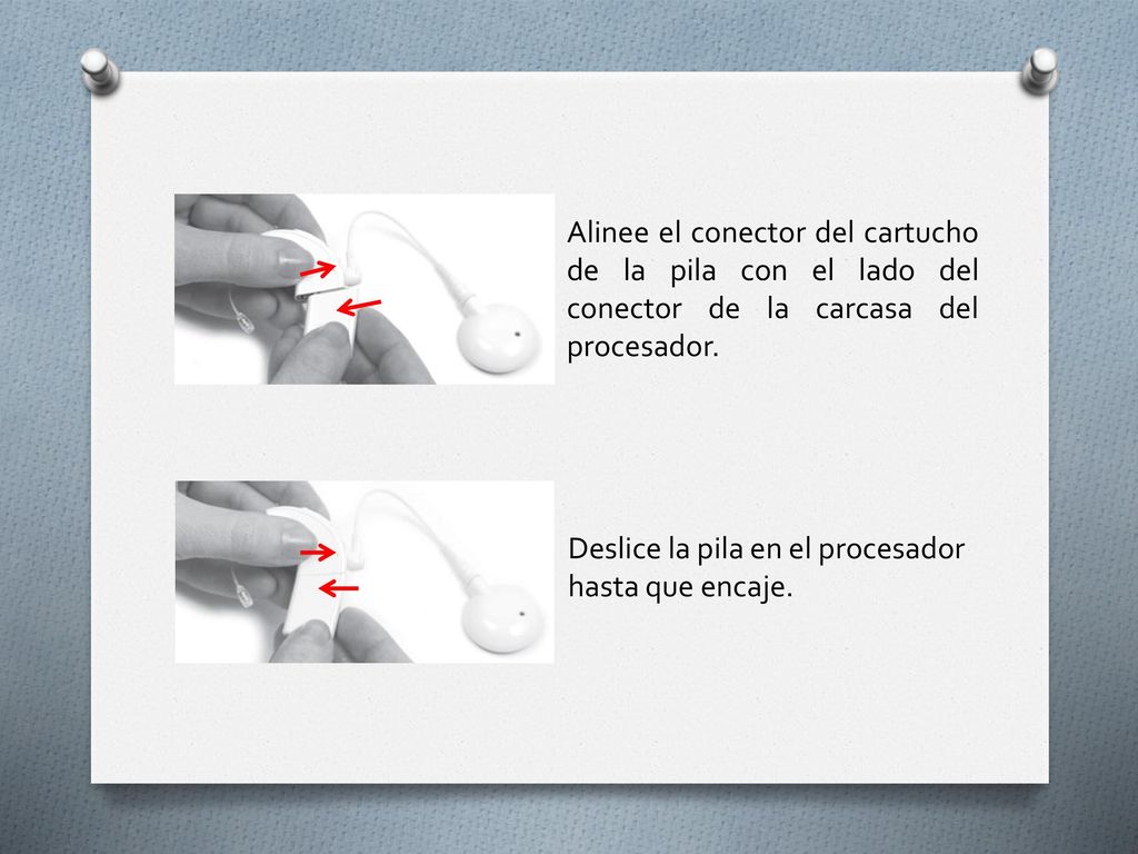 Alinee el conector del cartucho de la pila con el lado del conector de la carcasa del procesador.