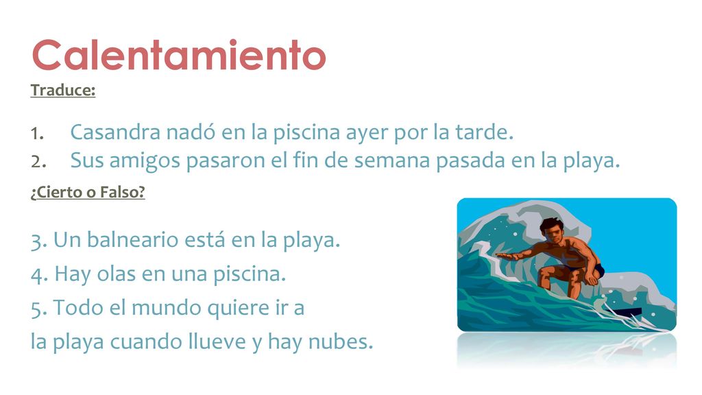 Calentamiento Casandra nadó en la piscina ayer por la tarde.