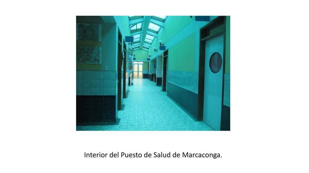 Interior del Puesto de Salud de Marcaconga.
