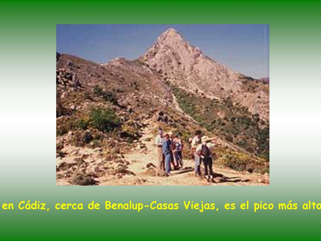 Pico del Aljibe en Cádiz, cerca de Benalup-Casas Viejas, es el pico más alto de la provincia.