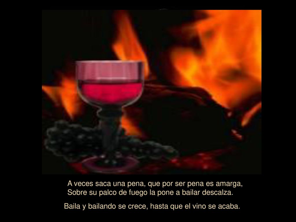 Va buscando pecho adentro por los silencios del alma Y les va poniendo voces y los va haciendo palabras.