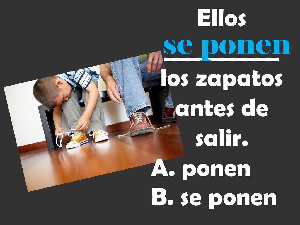 El gallo __________ a la gente. despierta se despierta despierta
