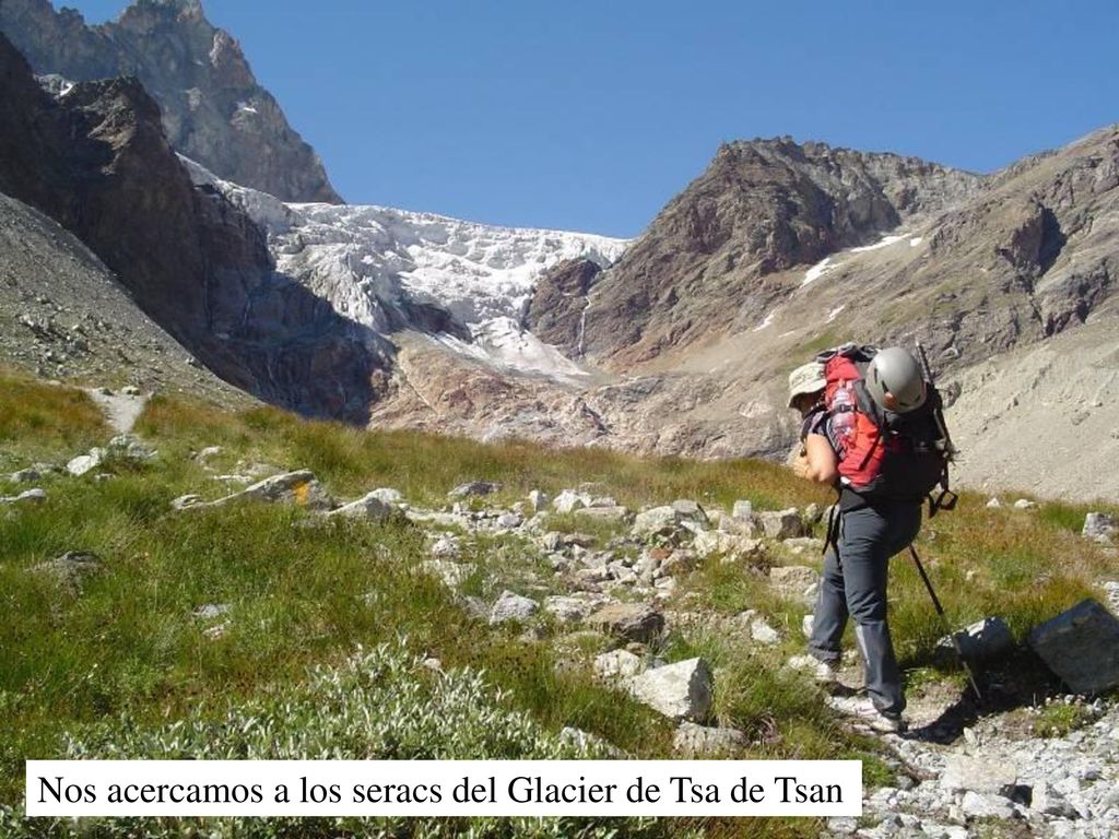 Nos acercamos a los seracs del Glacier de Tsa de Tsan