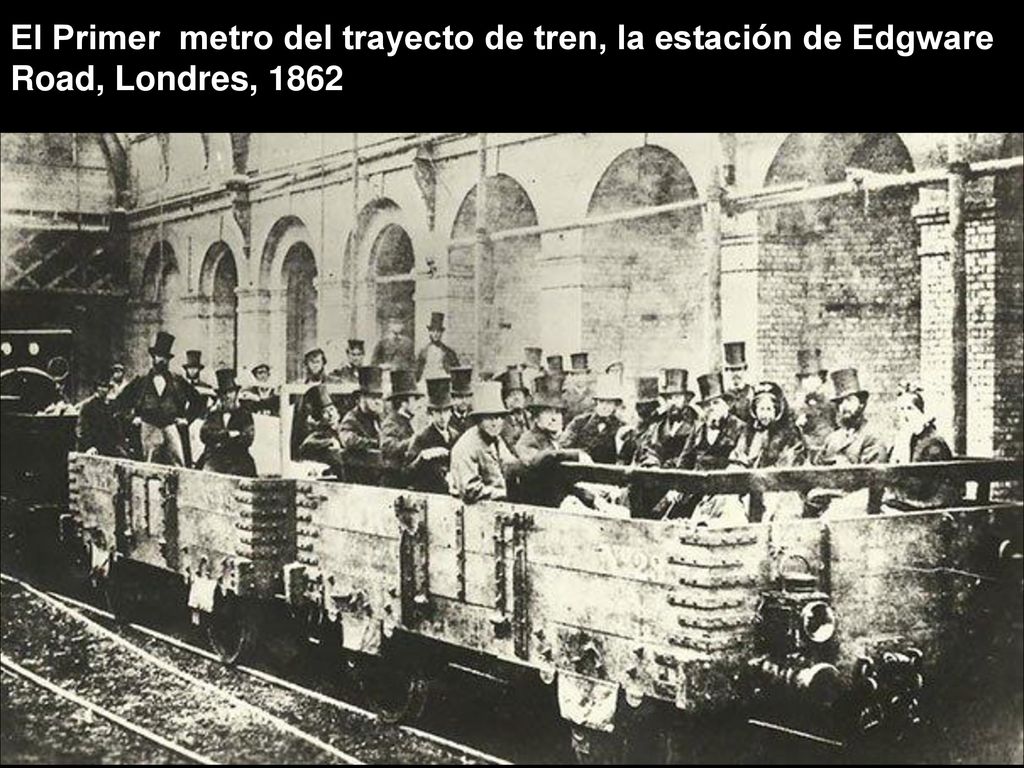 El Primer metro del trayecto de tren, la estación de Edgware Road, Londres, 1862