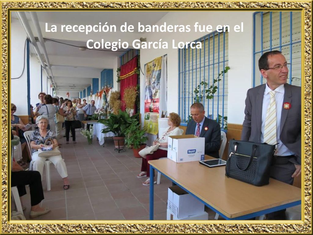 La recepción de banderas fue en el Colegio García Lorca
