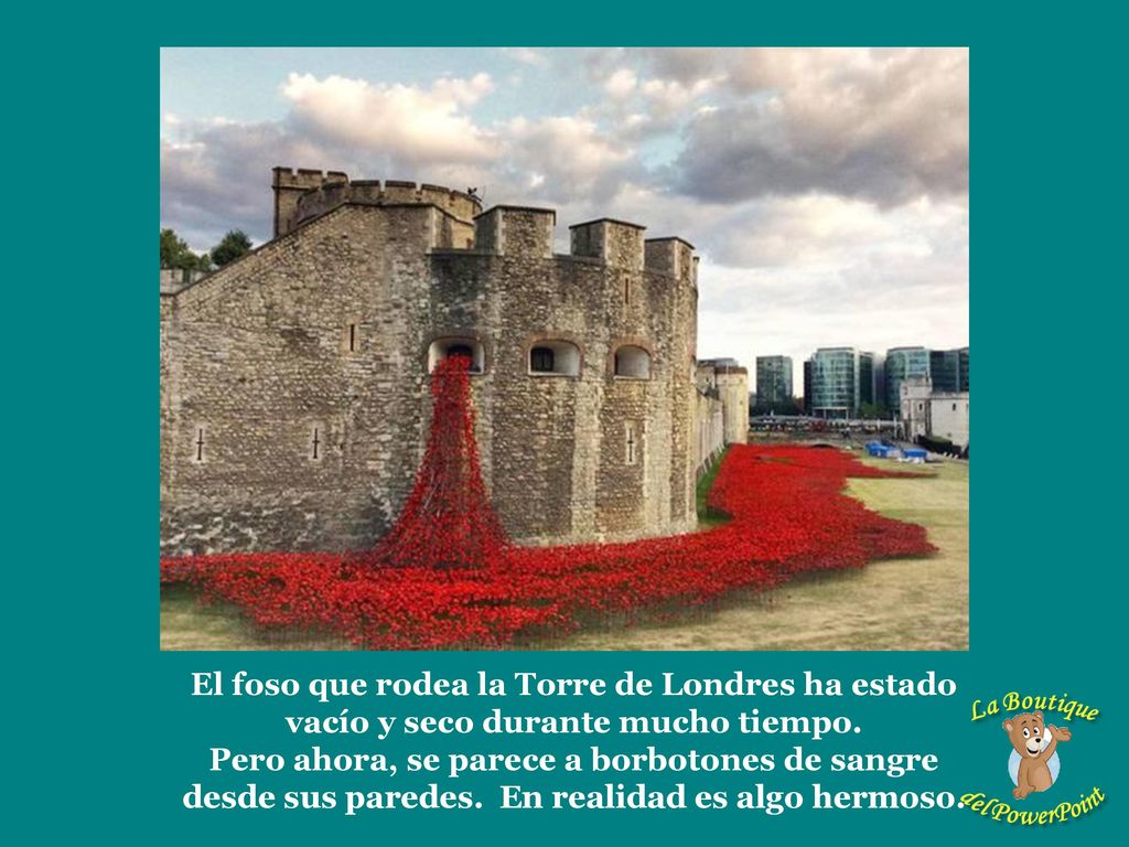 El foso que rodea la Torre de Londres ha estado vacío y seco durante mucho tiempo.