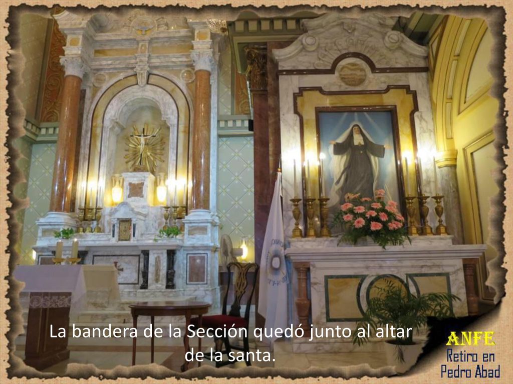 La bandera de la Sección quedó junto al altar de la santa.