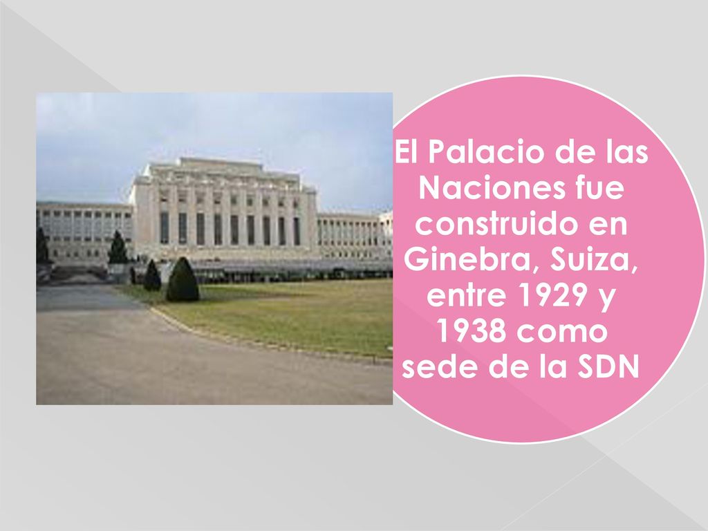 El Palacio de las Naciones fue construido en Ginebra, Suiza, entre 1929 y 1938 como sede de la SDN