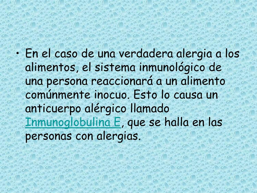 En el caso de una verdadera alergia a los alimentos, el sistema inmunológico de una persona reaccionará a un alimento comúnmente inocuo.