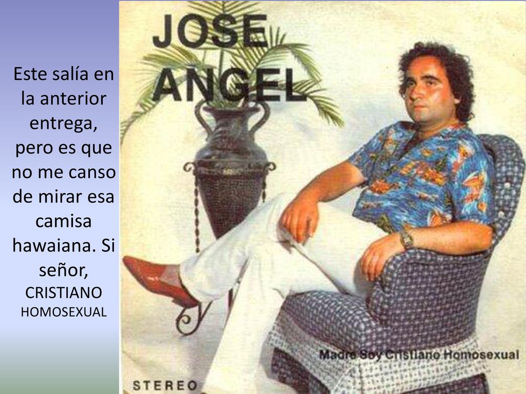 Este salía en la anterior entrega, pero es que no me canso de mirar esa camisa hawaiana.