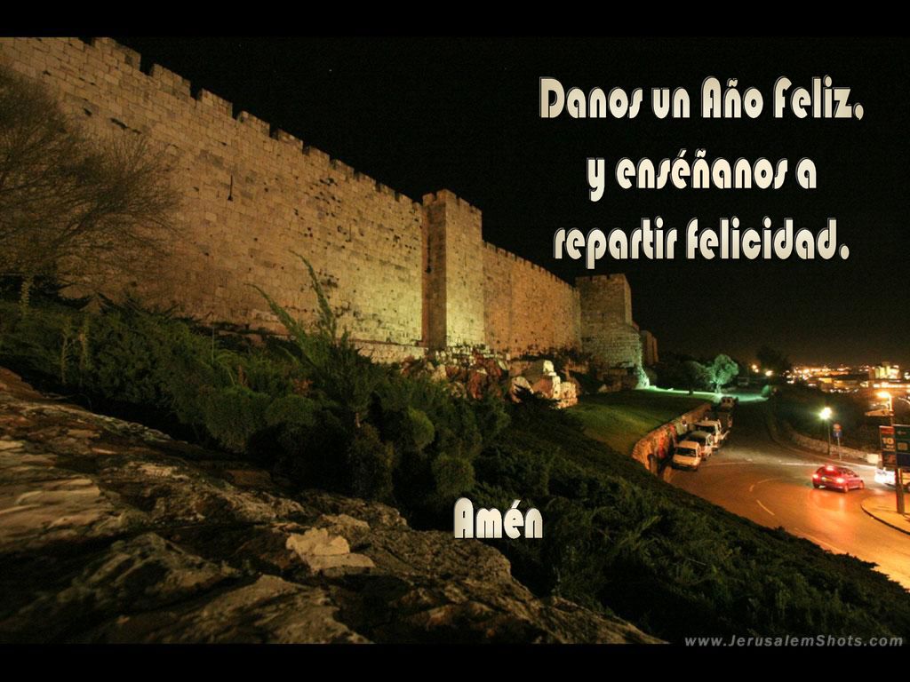 Amén Danos un Año Feliz, y enséñanos a repartir felicidad.