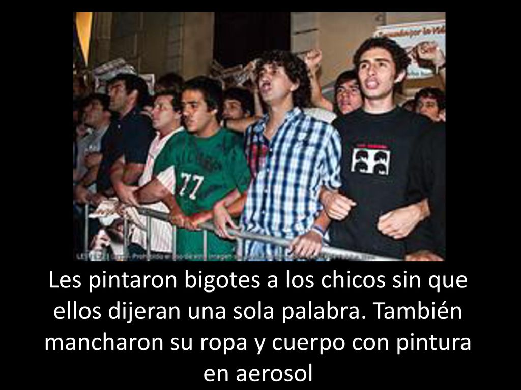 Les pintaron bigotes a los chicos sin que ellos dijeran una sola palabra.