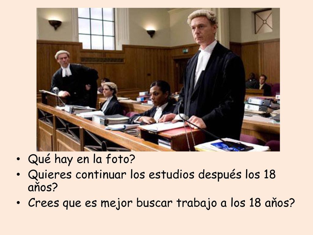 Qué hay en la foto. Quieres continuar los estudios después los 18 aňos.