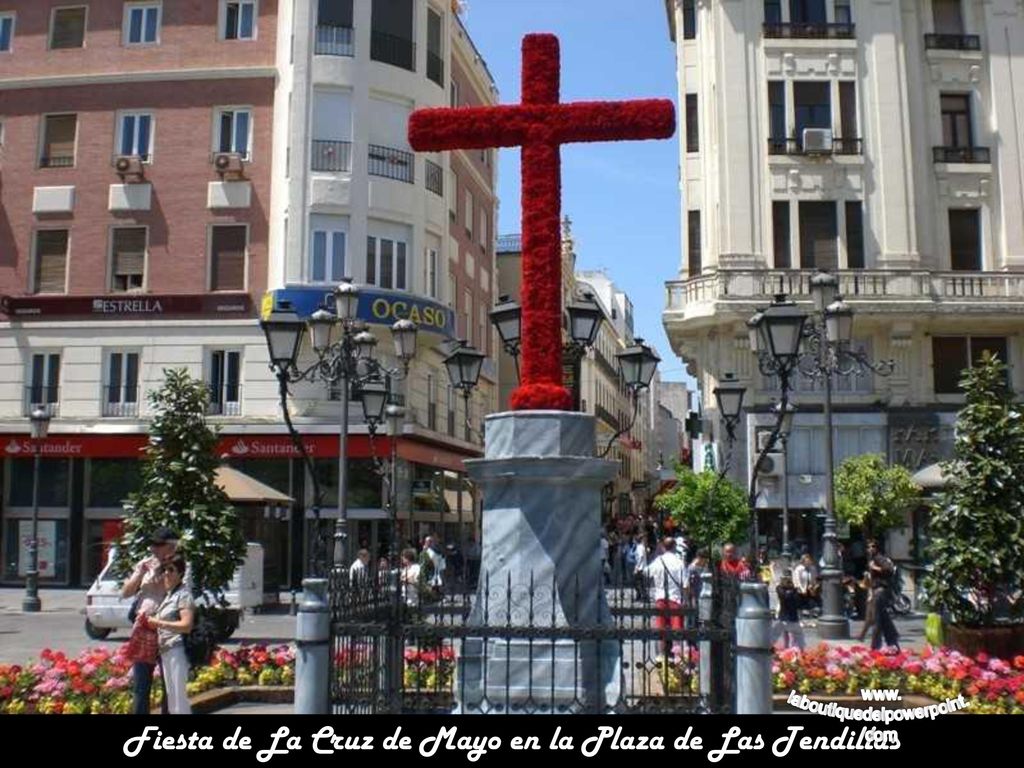 Fiesta de La Cruz de Mayo en la Plaza de Las Tendillas