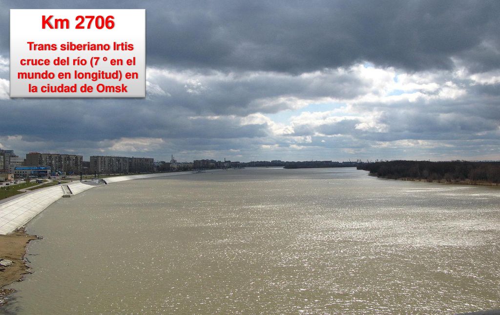 Km 2706 Trans siberiano Irtis cruce del río (7 º en el mundo en longitud) en la ciudad de Omsk