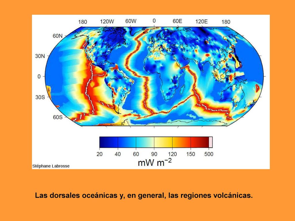 Las dorsales oceánicas y, en general, las regiones volcánicas.