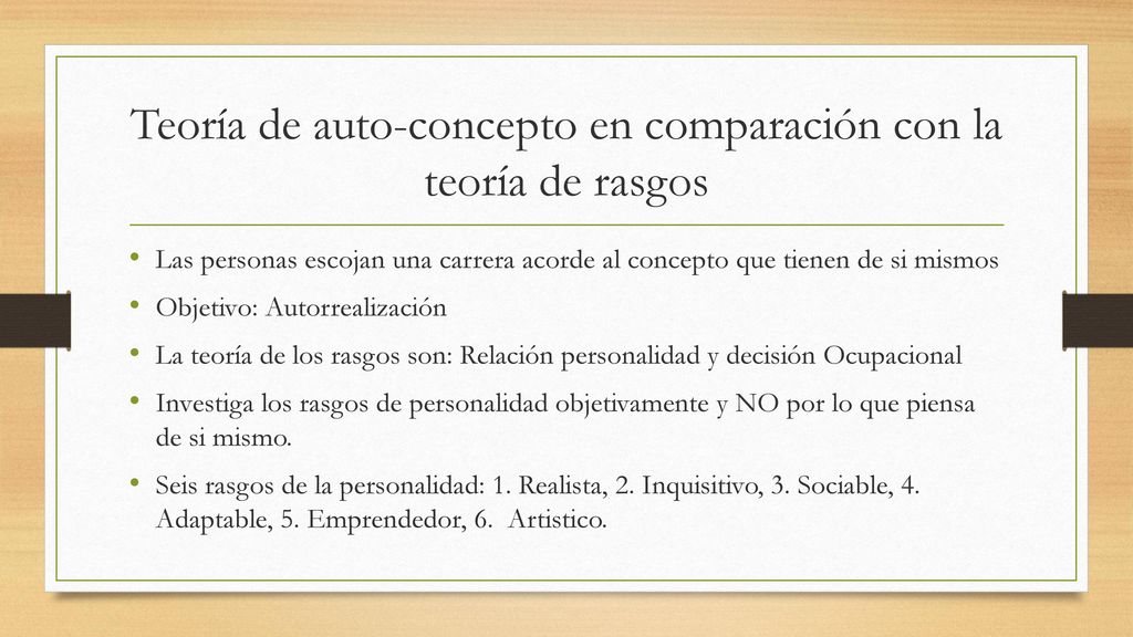 Teoría de auto-concepto en comparación con la teoría de rasgos