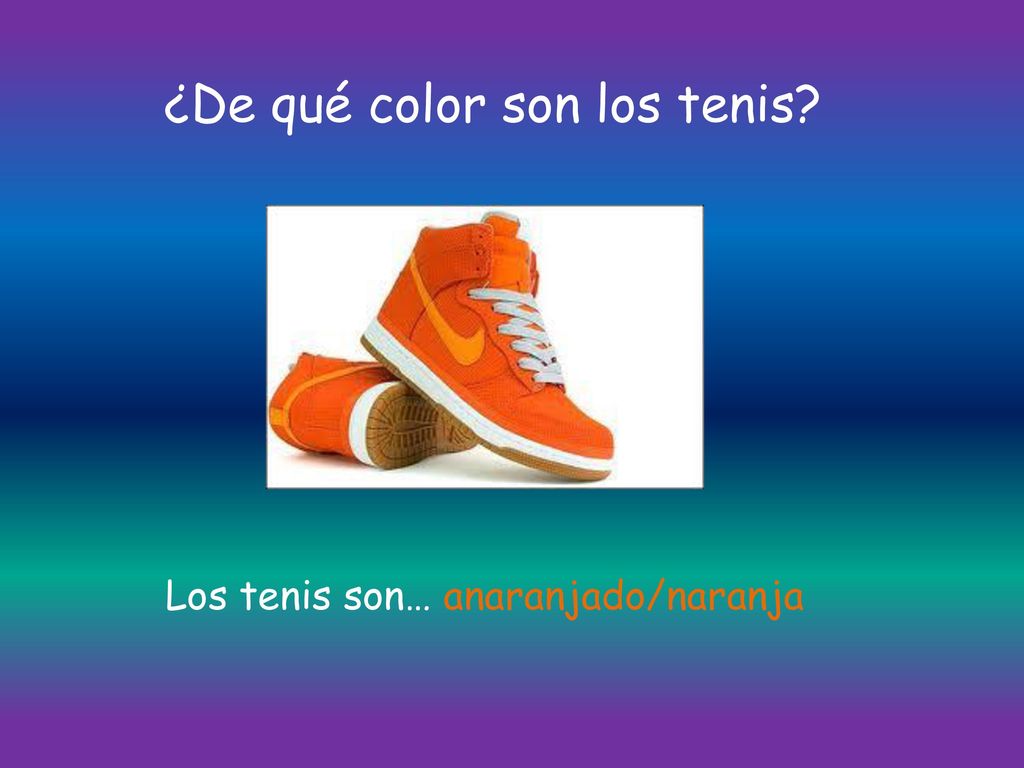 ¿De qué color son los tenis