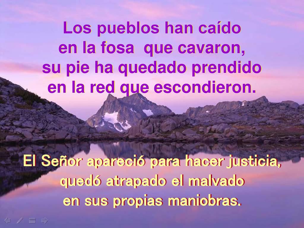 su pie ha quedado prendido en la red que escondieron.