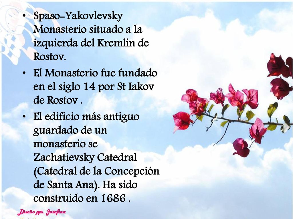 Spaso-Yakovlevsky Monasterio situado a la izquierda del Kremlin de Rostov.