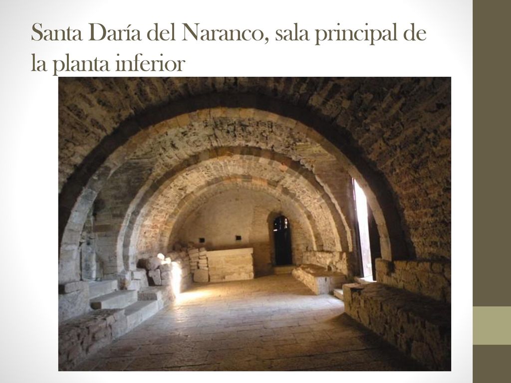 Santa Daría del Naranco, sala principal de la planta inferior