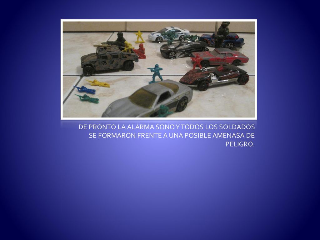 DE PRONTO LA ALARMA SONO Y TODOS LOS SOLDADOS SE FORMARON FRENTE A UNA POSIBLE AMENASA DE PELIGRO.