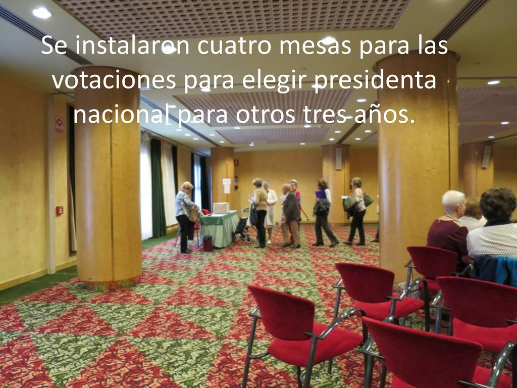 Se instalaron cuatro mesas para las votaciones para elegir presidenta nacional para otros tres años.