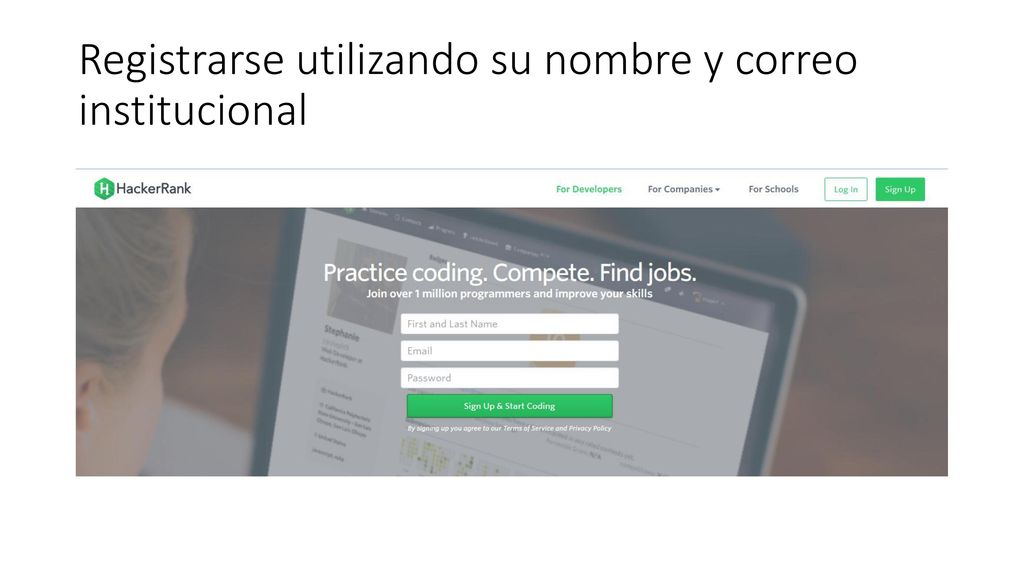 Registrarse utilizando su nombre y correo institucional