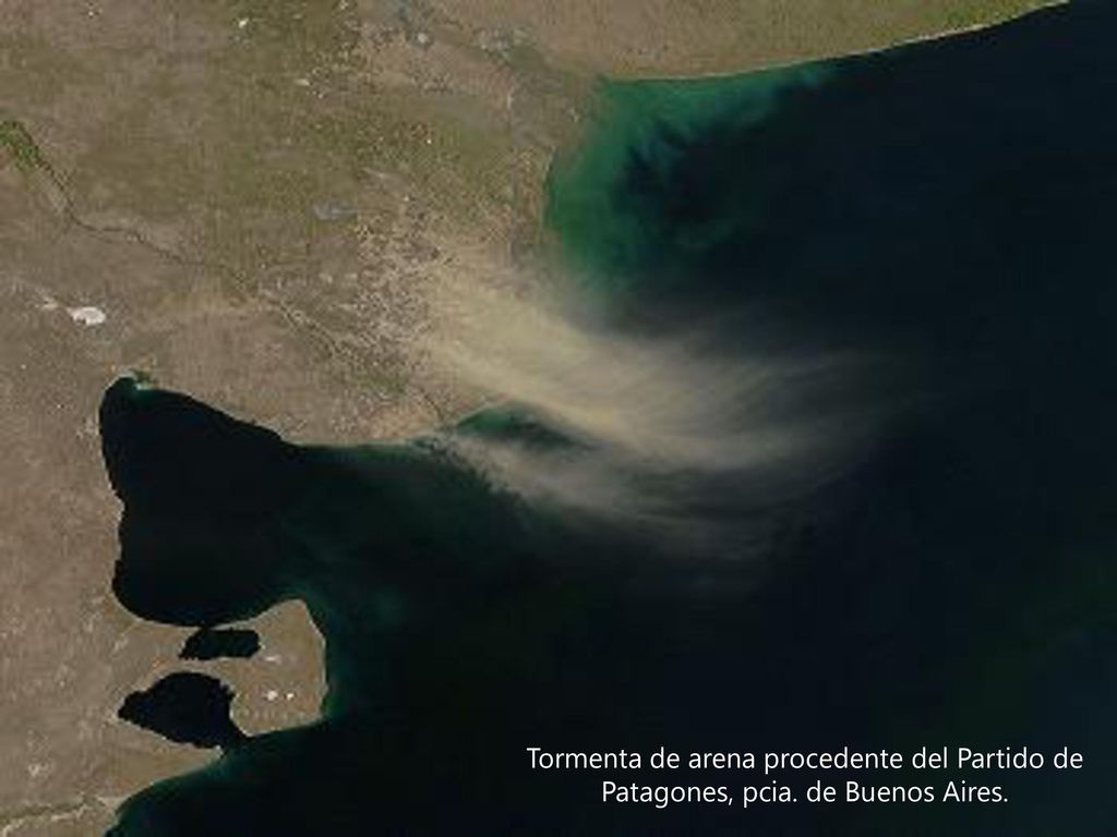 Tormenta de arena procedente del Partido de Patagones, pcia