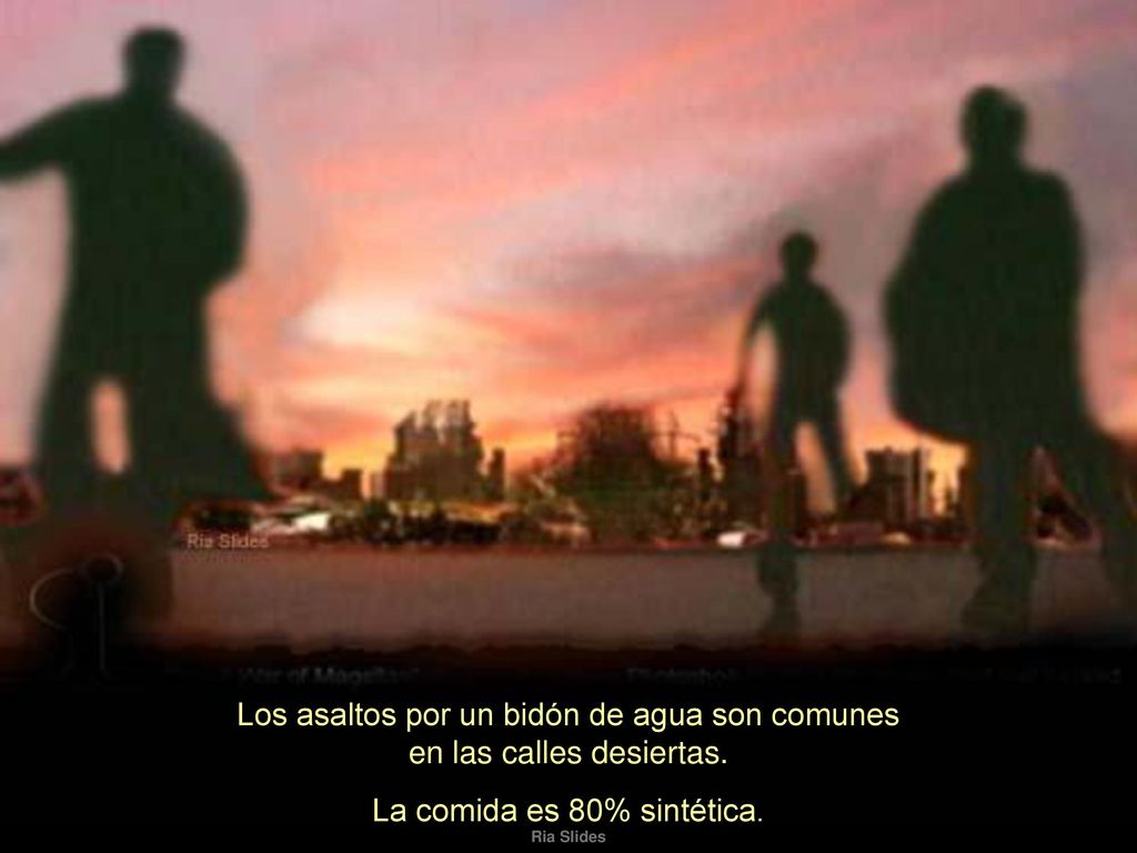 Los asaltos por un bidón de agua son comunes en las calles desiertas.