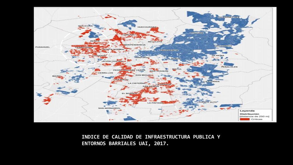 Cerro Navia es la comuna con mayor porcentaje de población viviendo en barrios cuyo entorno urbano es considerado crítico (76%, equivalente a personas). Le siguen las comunas de La Pintana (59%), Pedro Aguirre Cerda (56%), Lo Espejo (54%) y Renca (47%).