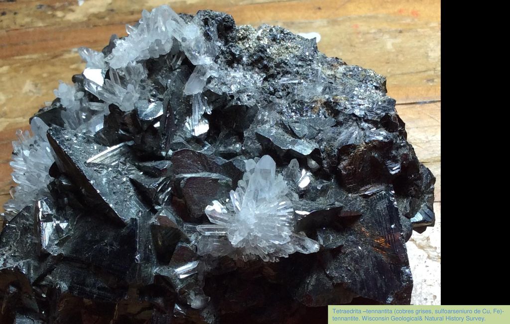 Tetraedrita –tennantita (cobres grises, sulfoarseniuro de Cu, Fe)- tennantite. Wisconsin Geological& Natural History Survey.