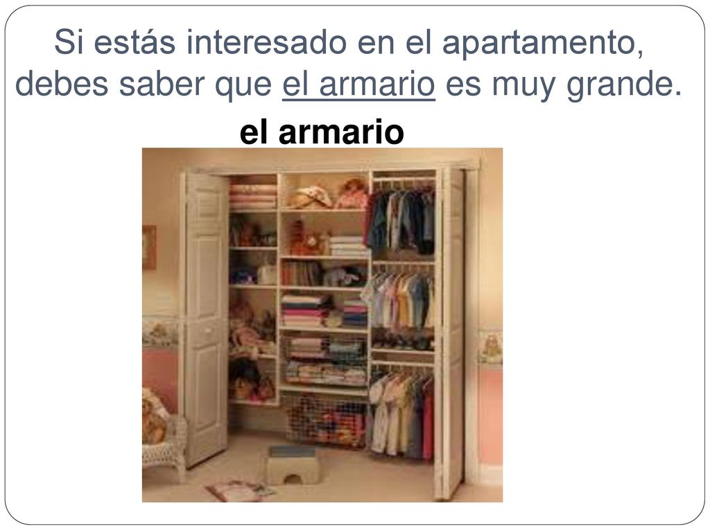 Si estás interesado en el apartamento, debes saber que el armario es muy grande.