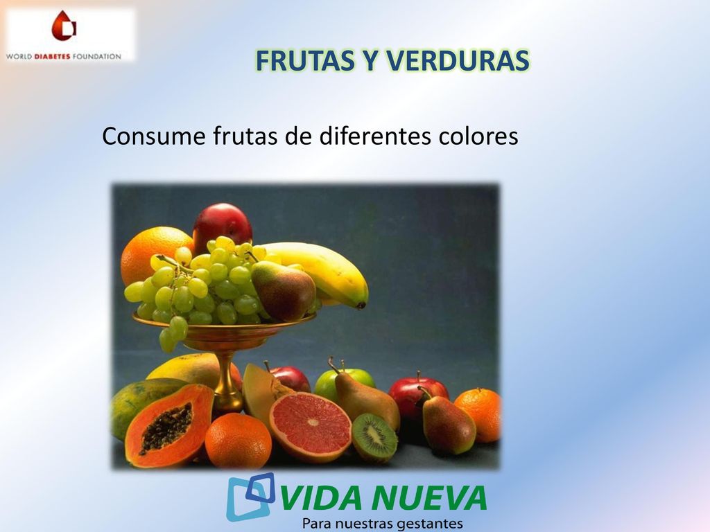 Consume frutas de diferentes colores