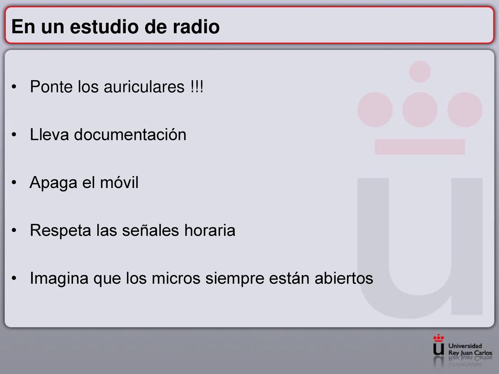 En un estudio de radio Ponte los auriculares !!! Lleva documentación