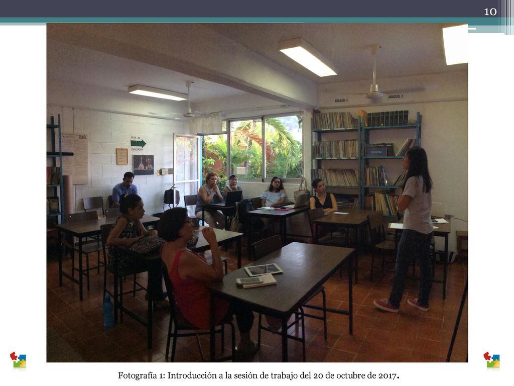Fotografía 1: Introducción a la sesión de trabajo del 20 de octubre de 2017.