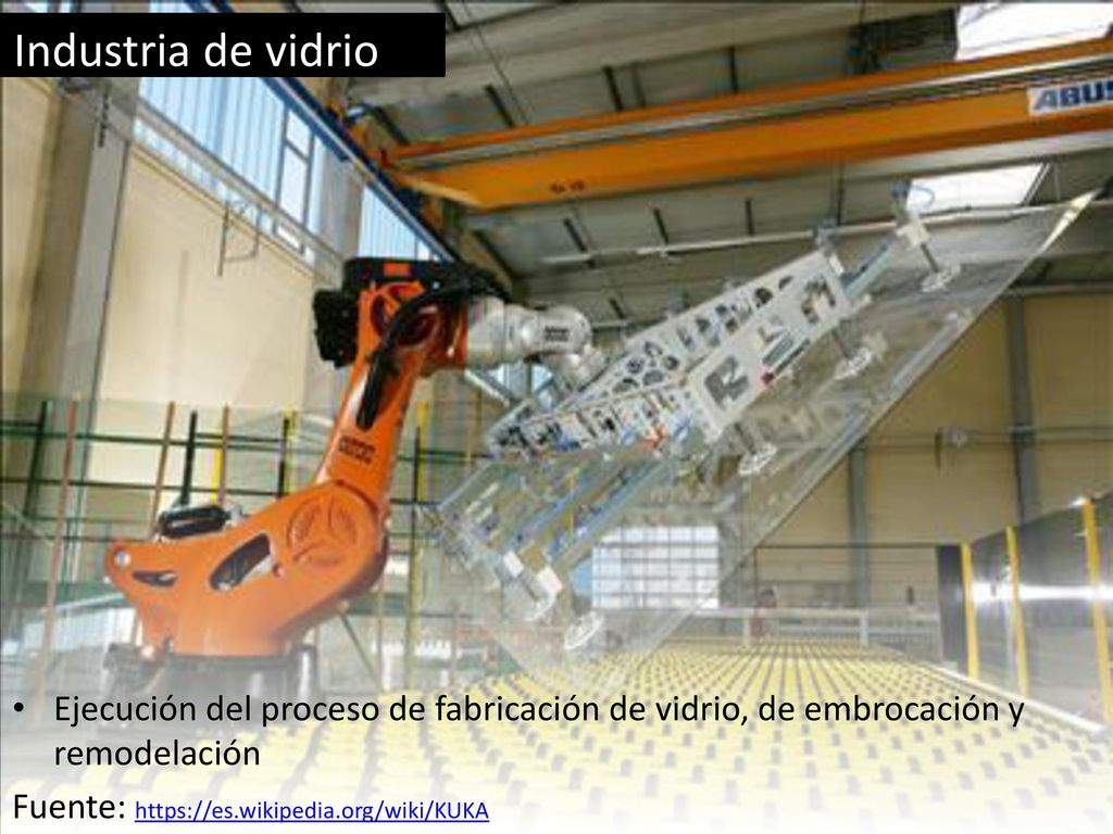 Industria de vidrio Ejecución del proceso de fabricación de vidrio, de embrocación y remodelación.