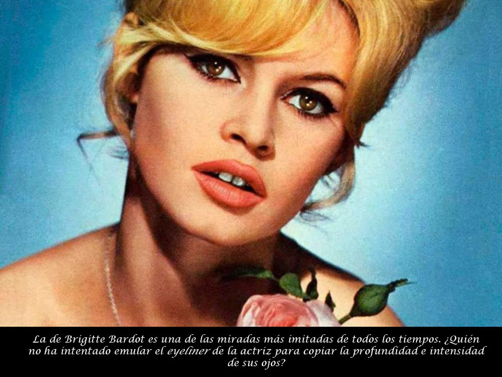 La de Brigitte Bardot es una de las miradas más imitadas de todos los tiempos.