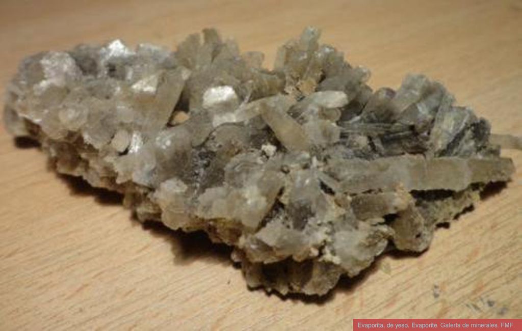 Evaporita, de yeso. Evaporite. Galería de minerales. FMF.