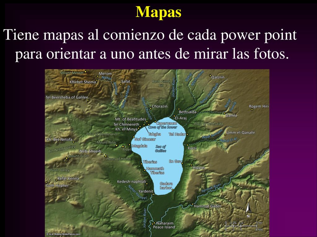 Mapas Tiene mapas al comienzo de cada power point para orientar a uno antes de mirar las fotos.