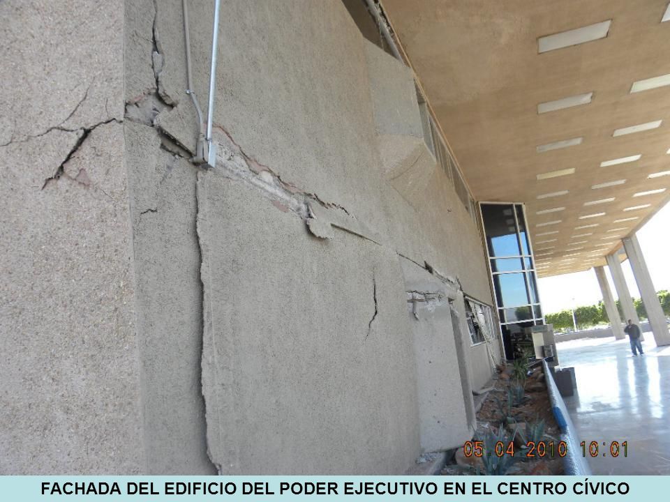FACHADA DEL EDIFICIO DEL PODER EJECUTIVO EN EL CENTRO CÍVICO