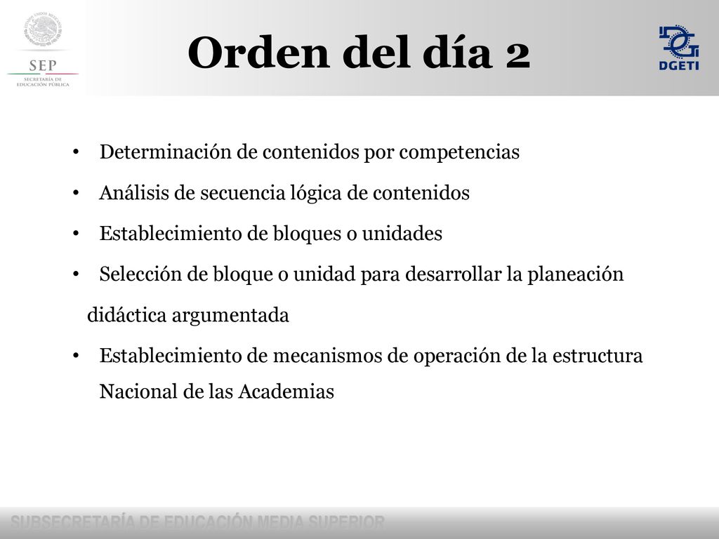Orden del día 2 Determinación de contenidos por competencias